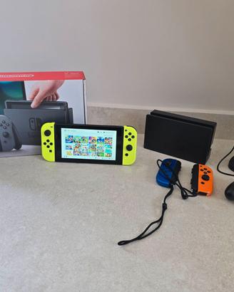 Nintendo switch full+set controller+microSD giochi