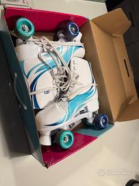 Pattini a rotelle stivalletto