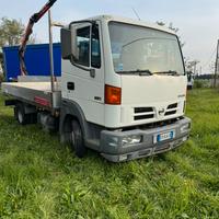 Nissan Atleon 35