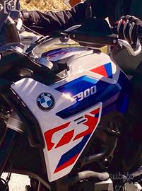 FULL OPTIONAL BMW F 900 GS COLORAZIONE TROPHY