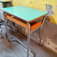 banco scuola elementari 