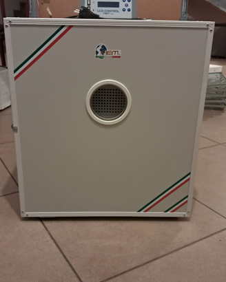 Incubatrice Fiem 140/200