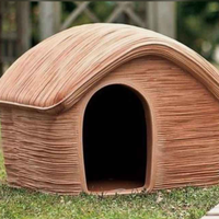 Cuccia per cani nuova, in plastica