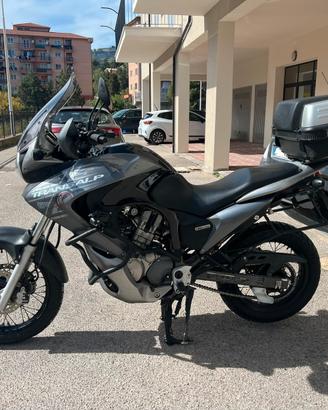 Honda Transalp XL 700 V