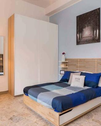 Stanza in appartamento di 124 m² a Milano