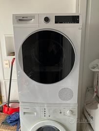 Asciugatrice SMEG Modello DT393PIT portata 9 kg.