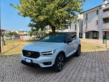 Volvo XC40 T5 recharge R-design Full Optional