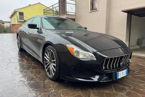 Maserati Quattroporte V6 Diesel 275 CV