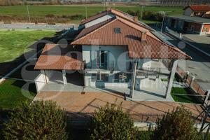 Villa o villino Vigone [V660VRG]