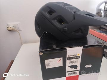 casco Met modello terranova tg L
