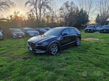 Mazda CX-30 CX-30 1.8 Exclusive awd, telecamera