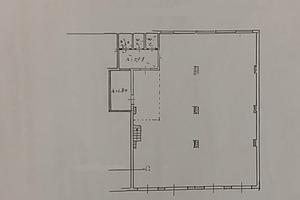 Trav C.so P. Mattarella, locale comm.le di mq 240