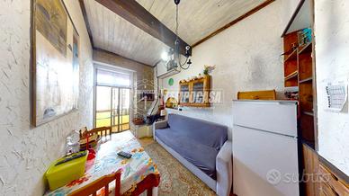 TRILOCALE IN VIA VERRES 18/ BIS