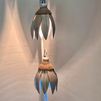 Lampada etnica con foglie di cocco artigianale