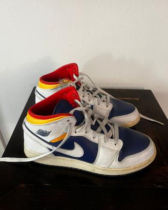 Jordan1 mid