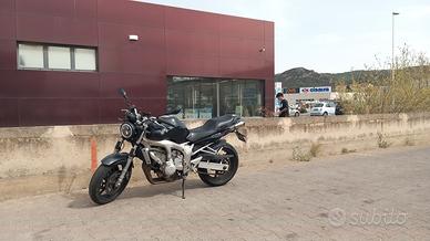Yamaha Fz6  2004,, a 2850 euro