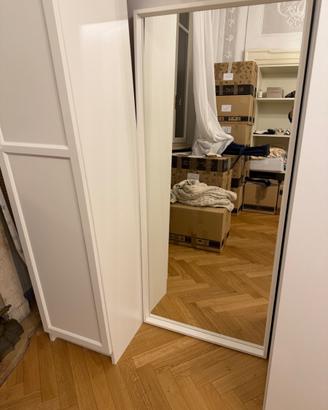 Specchio IKEA grande con cornice bianca