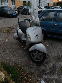 Piaggio Vespa 125 GTS