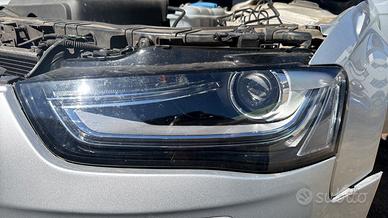FARO ANTERIORE SX AUDI A4 B8 RESTYLING XENO LED