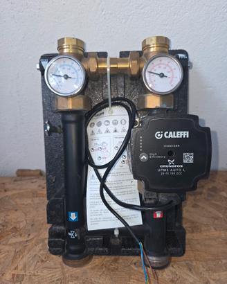 Gruppo di circolazione Caleffi con pompa Grundfos