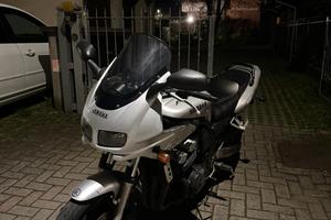 Yamaha Fazer Fzs 600