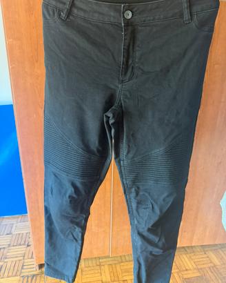 Pantaloni da moto