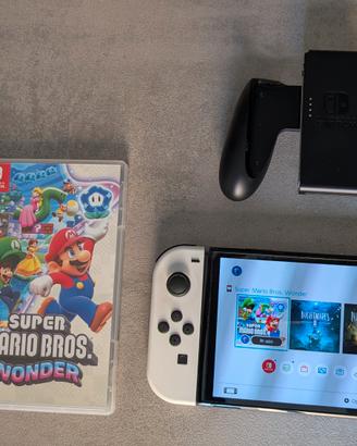 Nintendo Switch OLED come NUOVA 