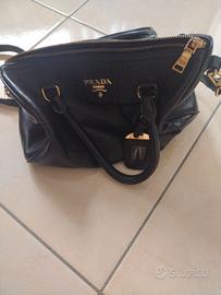 Borsa firmata