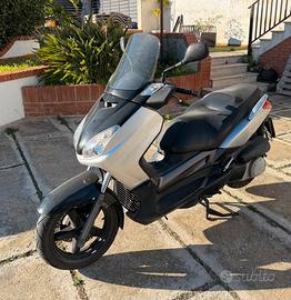 Yamaha xmax 250 - X-max