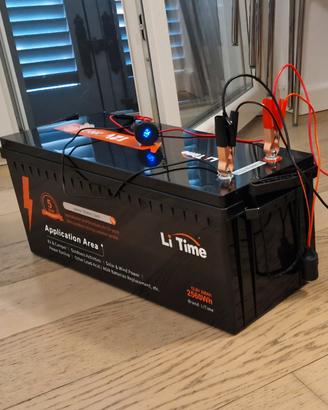 Batteria Litio LiFePo4 LiTime 12.8v 200ah Plus 