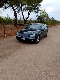 MERCEDES C220 CDI