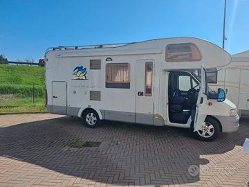 Camper knaus con gancio traino