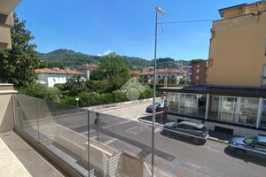 2 LOCALI A MONTECATINI-TERME