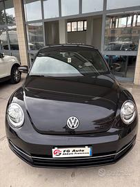 Vw maggiolino 2015 2.0 diesel manuale