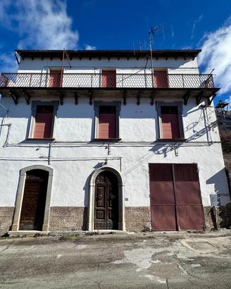 Casa Indipendente Villa Santa Lucia degli Abruzzi