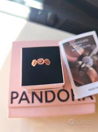 Anello Tris di Margherite Rosa Pandora 
