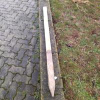 Sostegni in legno per orto o giardino