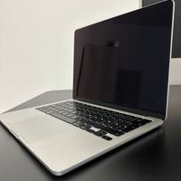 MacBook Air M2