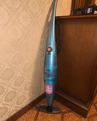 Aspirapolvere De Longhi modello Colombina
