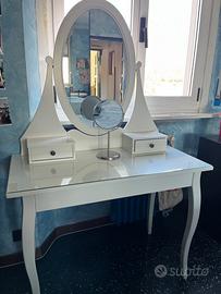 Toletta-mobiletto bianco da camera/bagno+specchio