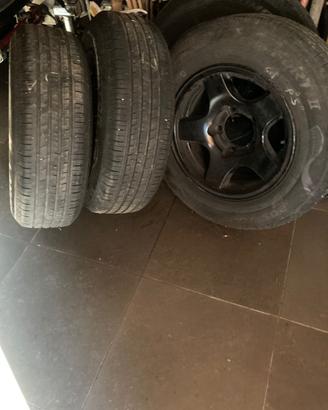 Gomme  e cerchioni Suzuki Jimny