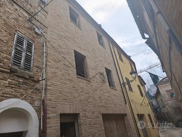 Casa a schiera a Treia (MC)