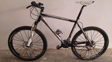 Mountain Bike MTB SANTS ALU Taglia L -Ruote 26"