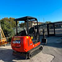 E156 Mini escavatore 15 q Hanix diesel