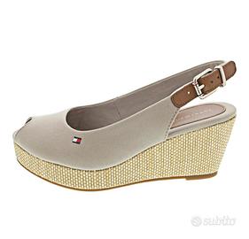 Scarpa Tommy n.40 mai usate, con cartellino