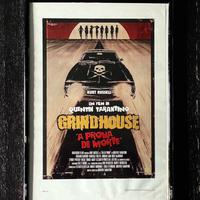 Poster Grindhouse vintage + cornice