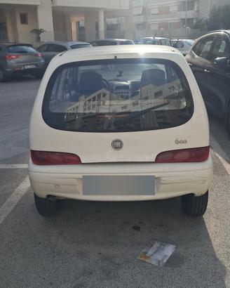 Fiat 600 1.1 Active