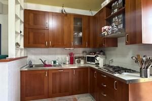 AMPIO APPARTAMENTO MONOCAMERA CON GARAGE, CANTI...