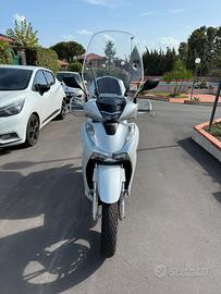 Honda Sh 150 16600km prezzo non trattabile