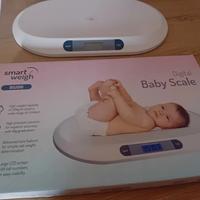 bilancia pesa neonati